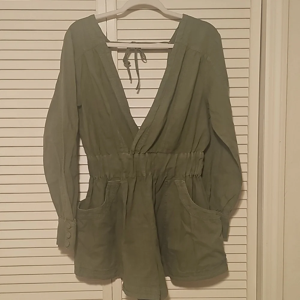 Free People Beside You Shortall Olive Green Size Medium - Picture 3 of 8